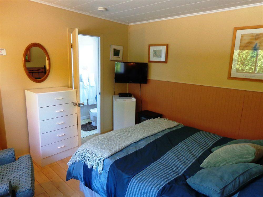 Motel Des Deux Lacs Waterloo Eksteriør billede